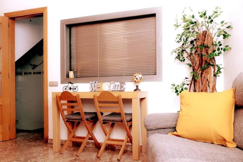 Casa Luna, Junto Playa Y Barcelona Centro บาดาโลนา ภายนอก รูปภาพ