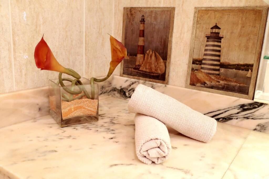Casa Luna, Junto Playa Y Barcelona Centro บาดาโลนา ภายนอก รูปภาพ
