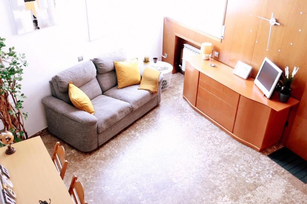 Casa Luna, Junto Playa Y Barcelona Centro บาดาโลนา ภายนอก รูปภาพ