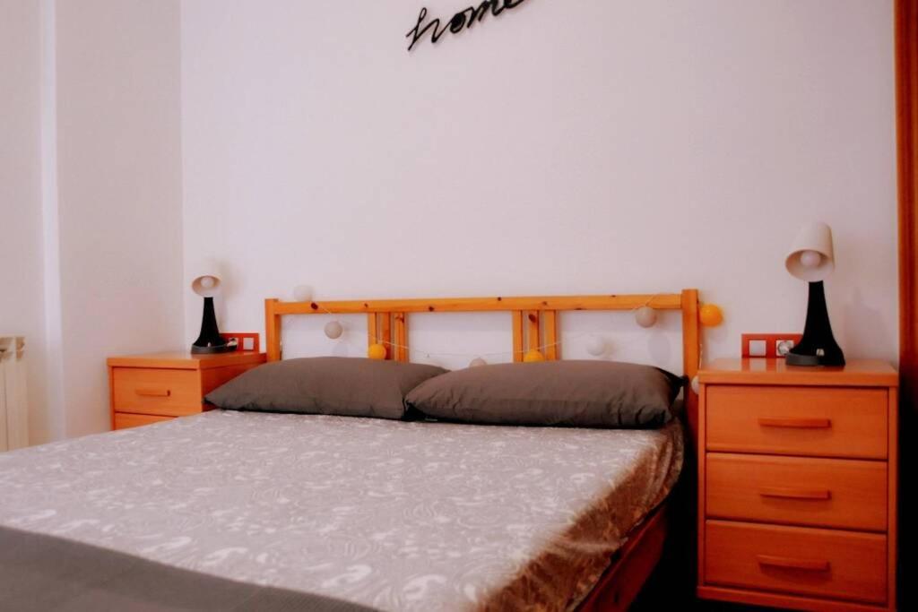 Casa Luna, Junto Playa Y Barcelona Centro บาดาโลนา ภายนอก รูปภาพ